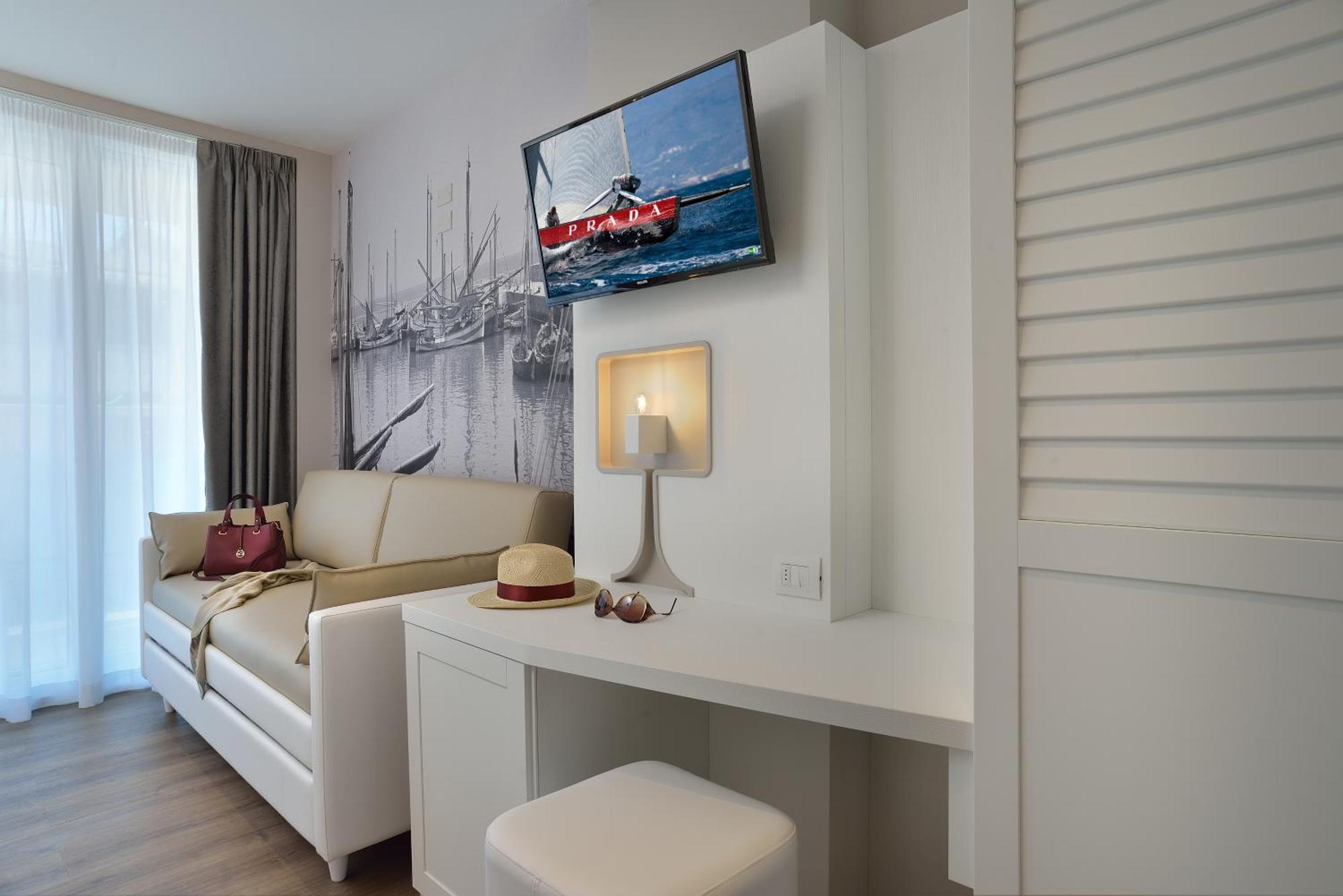 Executive Double Room,712251829:JPEG