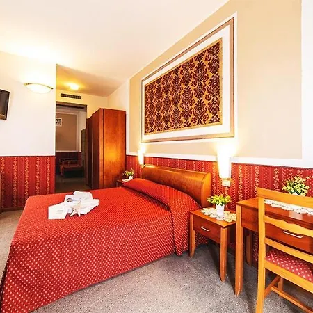 Hotel Napoleon-2